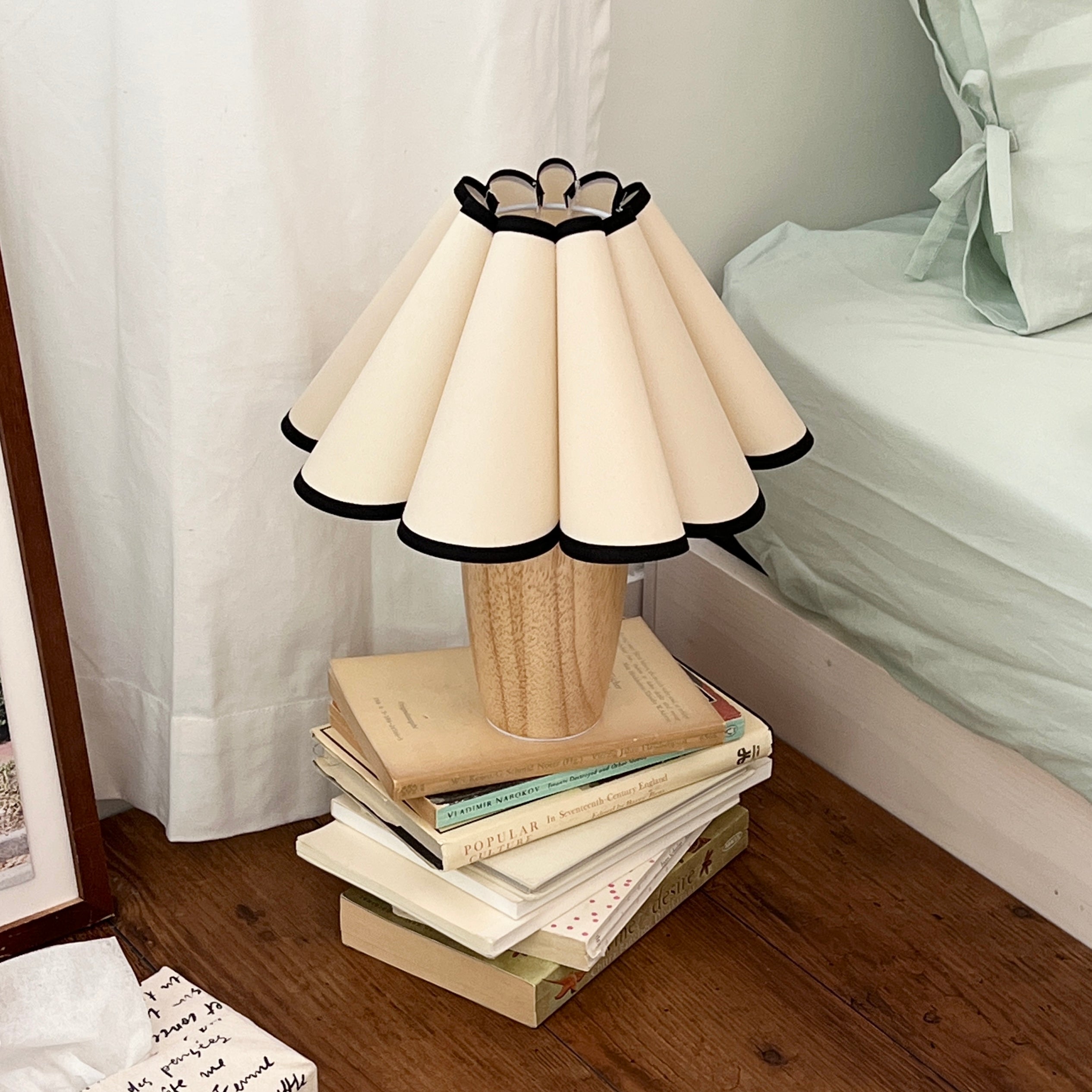 ヴィンテージプリーツシェードランプ