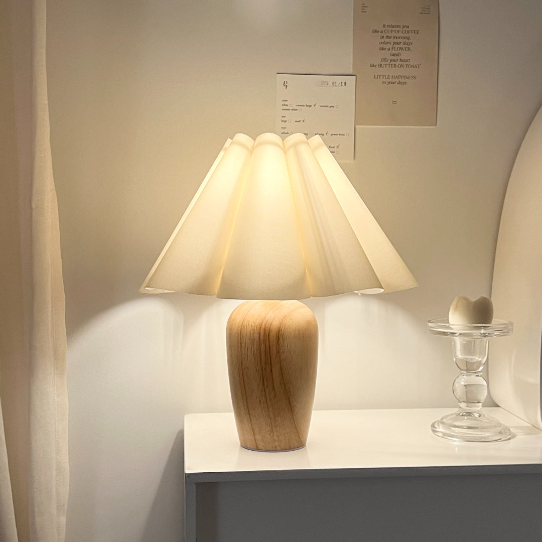 ヴィンテージプリーツシェードランプ