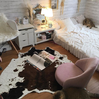 ここがわたしの定位置。ゆっくりとくつろげる座椅子のあるお部屋