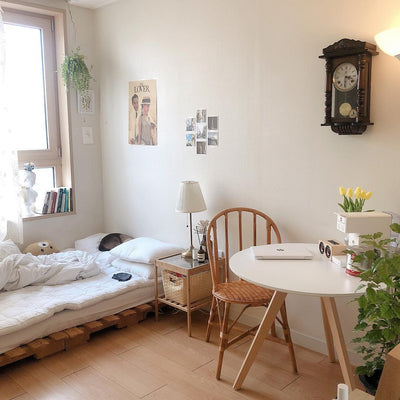 シンプル＆すっきり見せ！あえてラグを“敷かない”お部屋づくり