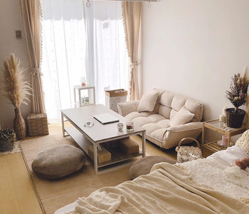 シンプルで落ち着くナチュラルカラー。ベージュでまとめたおしゃれなお部屋