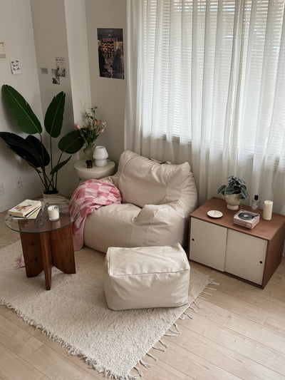 room 02