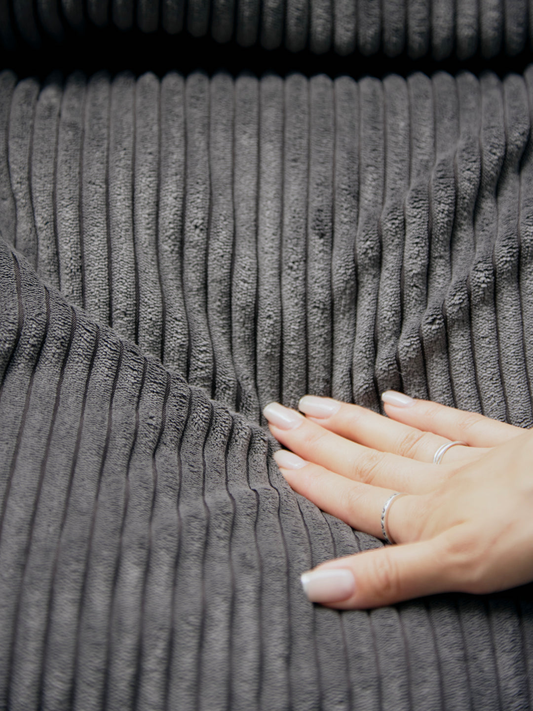 LOOSY 1人掛けビーズソファ Charcoal｜1人用ソファ おしゃれ