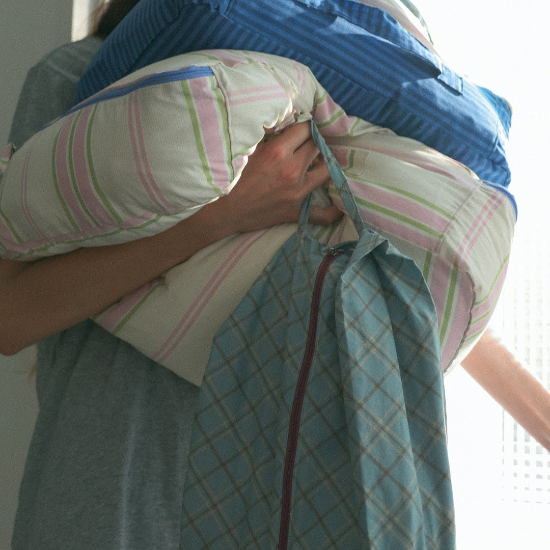 BR-10240-HOTEL PARIS CHILL-HOTEL PARIS CHILL ポーチ｜Carry On Travel Pouch Lilac