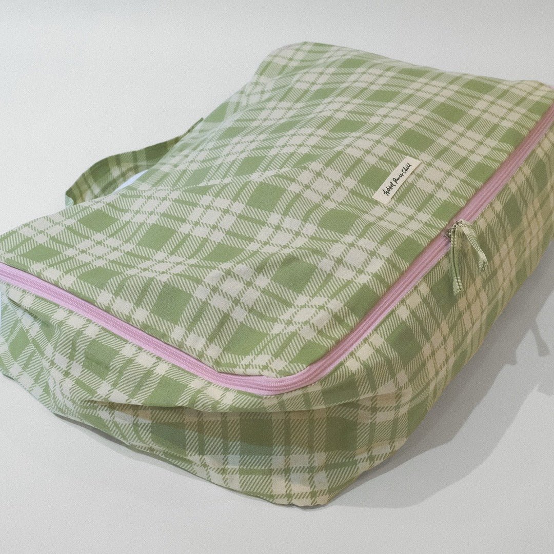 BR-10255-HOTEL PARIS CHILL-HOTEL PARIS CHILL ポーチ｜Carry On Travel Pouch Evergreen