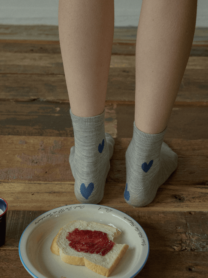 HOTEL PARIS CHILL ソックス|Coeur Wool Socks – Little Rooms HOTEL PARIS CHILL ソックス|Coeur Wool Socks – Little Rooms