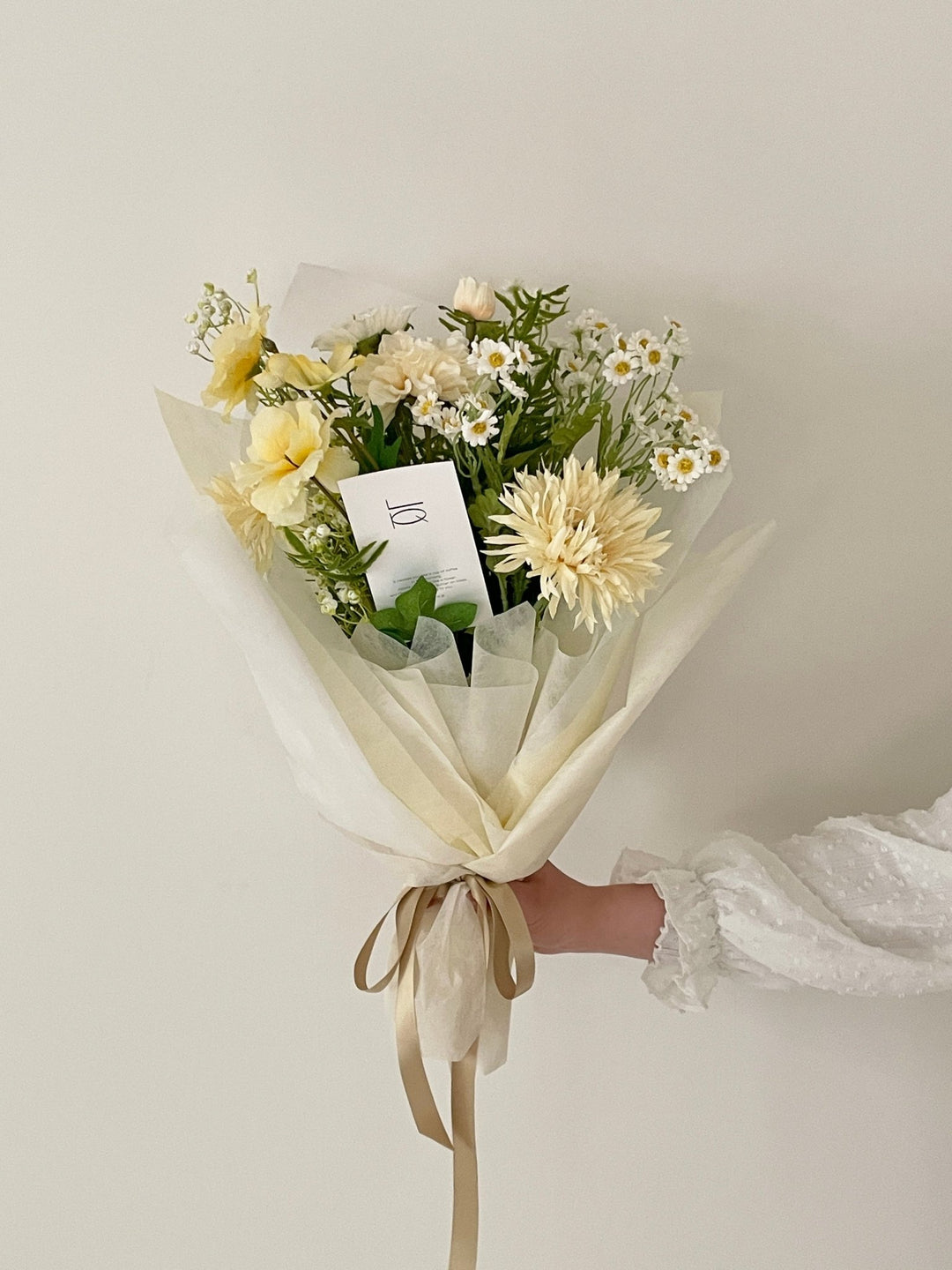 エレガントな染め花ブーケ 送別・お祝いなどに】セレブレイトブーケ - Cool Color MIX