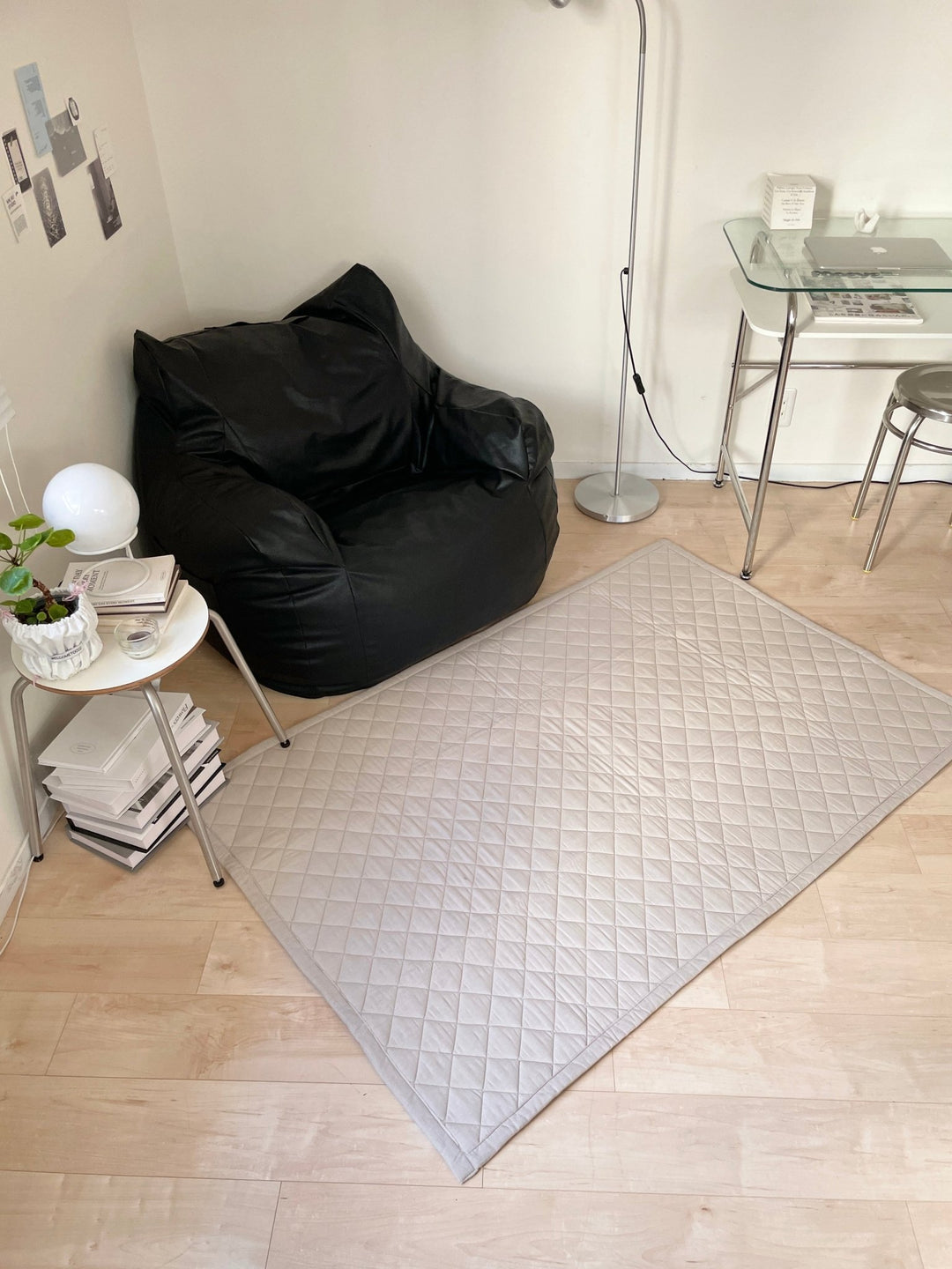 ライトイヤーズ　ブランケット　ラグ 軽くて洗える綿100%キルトラグ『air rug』強力滑り止め ホット