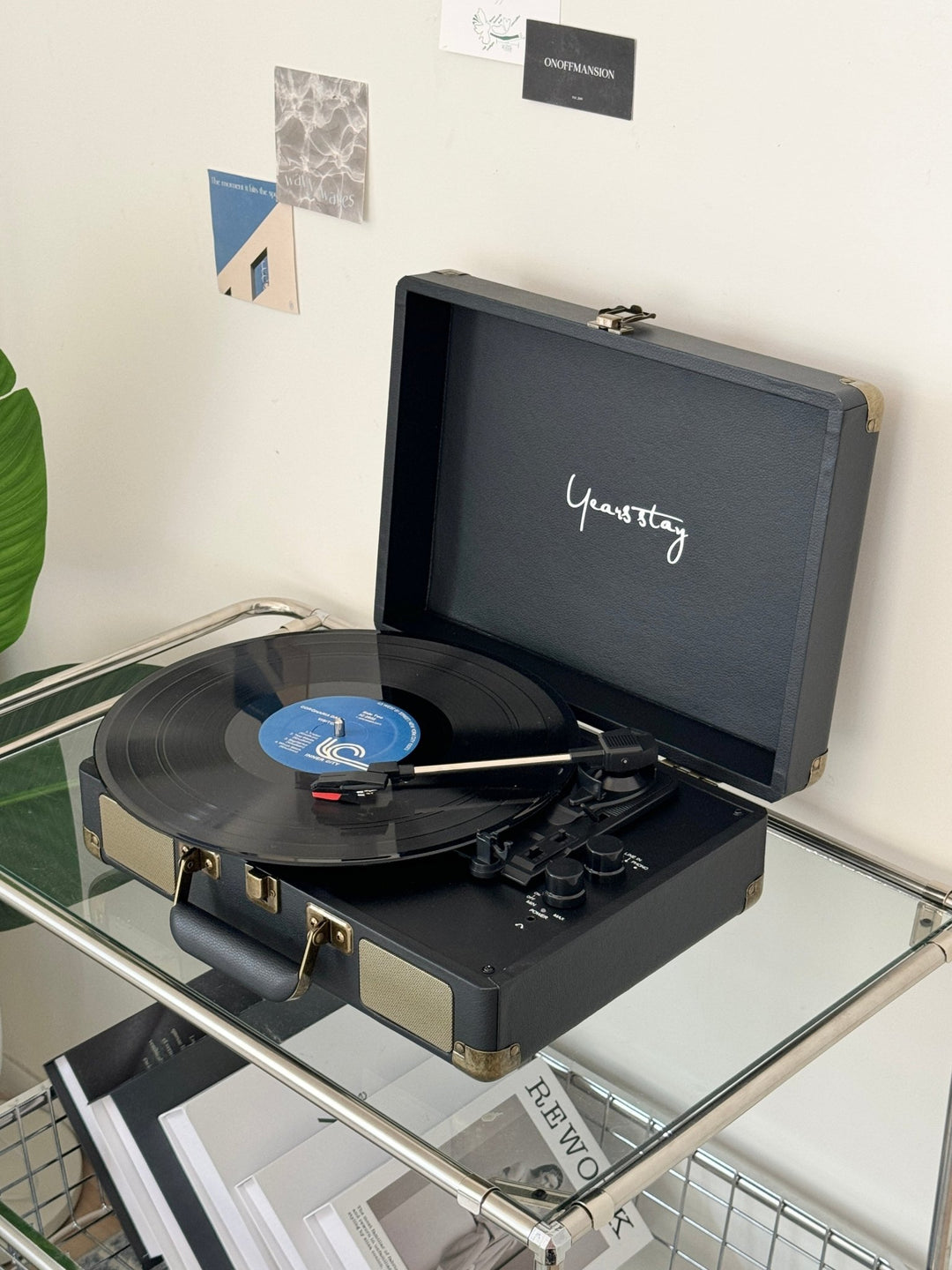 ヴィンテージレコードプレーヤー bluetoothスピーカー搭載｜ターンテーブル おしゃれ LP 韓国インテリア USB – Little Rooms