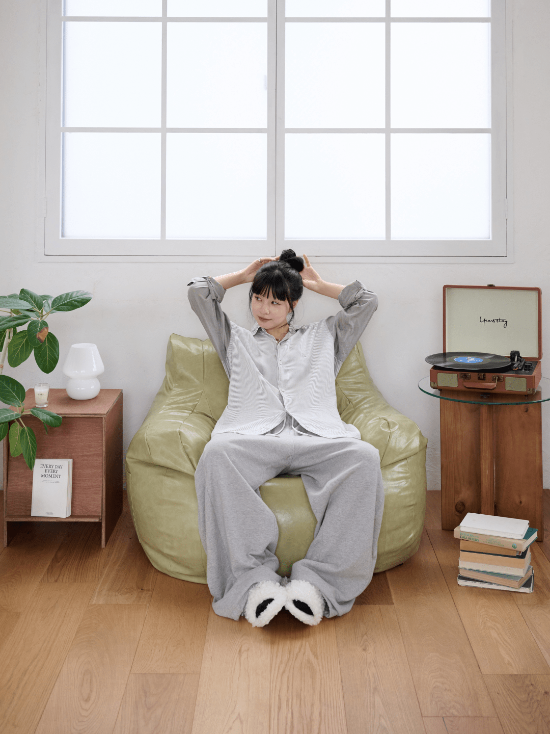 LOSSY HUGME 1人掛けビーズソファ GRAY LOSSY HUGME 1人掛けビーズ LOSSY HUGME 1人掛けビーズソファ GRAY LOSSY HUGME 1人掛けビーズ