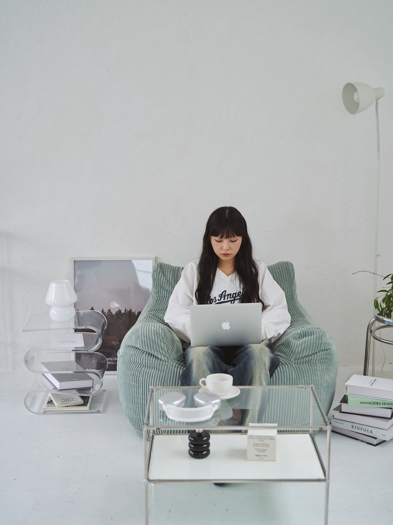 HUGME 1人掛けビーズソファ+オットマンMINT LOOSY HUGME 1人掛けビーズソファ+オットマンMINT LOOSY