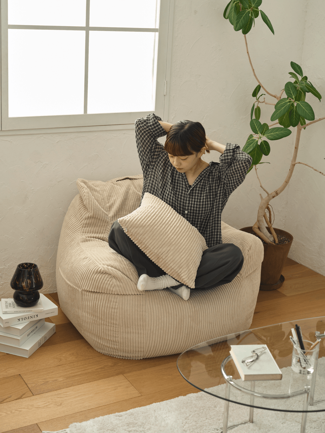 LOOSY 1人掛けビーズソファ IVORY +オッドマン 【公式通販】 LOOSY 1人掛けビーズソファ IVORY +オッドマン 【公式通販】