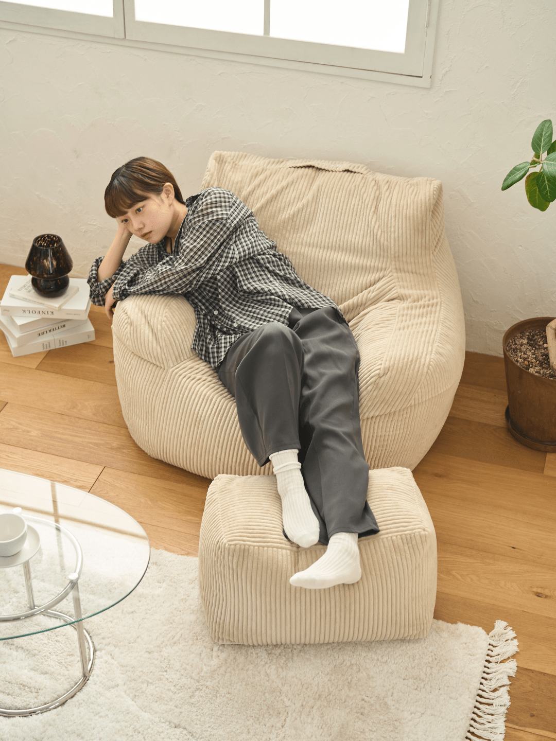 LOOSY ビーズオットマン Beige|スツール おしゃれ 一人暮らし 二人 LOOSY ビーズオットマン Beige|スツール おしゃれ 一人暮らし 二人