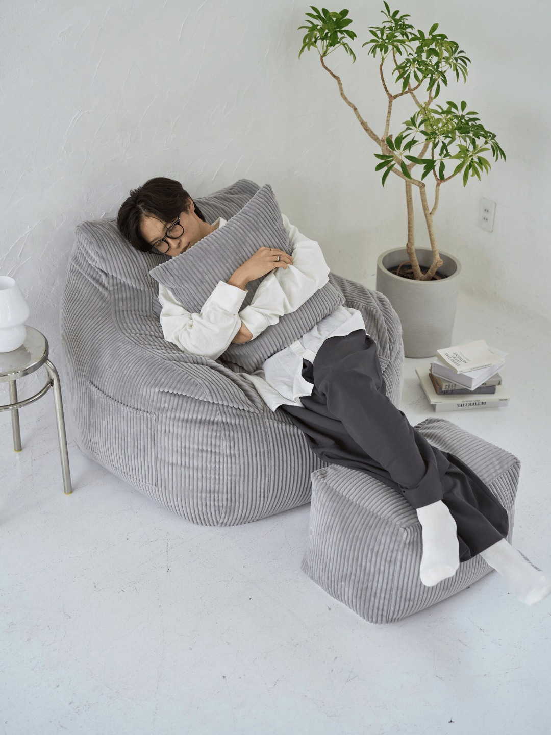 LOOSY オットマン　HUGME LOOSY ビーズオットマン Blood Orange｜スツール おしゃれ