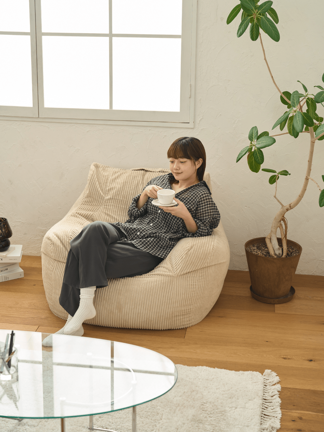 コーデュロイ ビーズソファ アイボリー　LOOSY HUGME LOOSY 2人掛けビーズソファ Ivory｜2人用ソファ おしゃれ