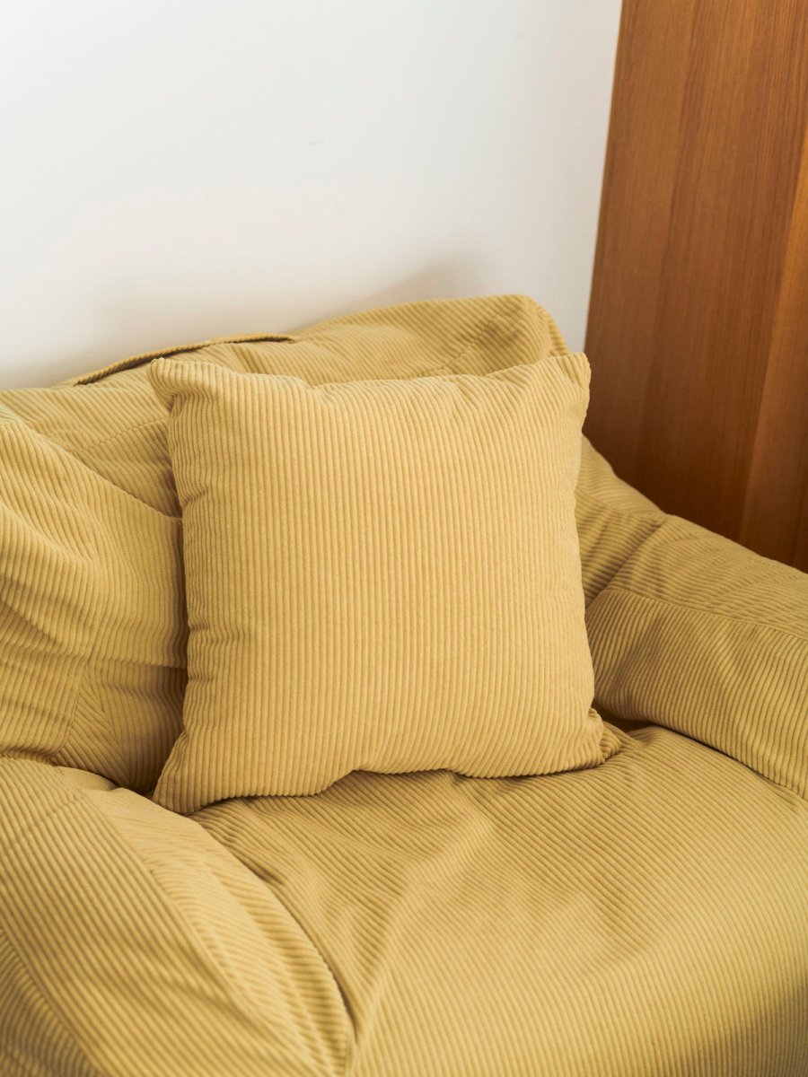OR - 9049 - LOOSY - HUGME クッションカバー Soft Yellow