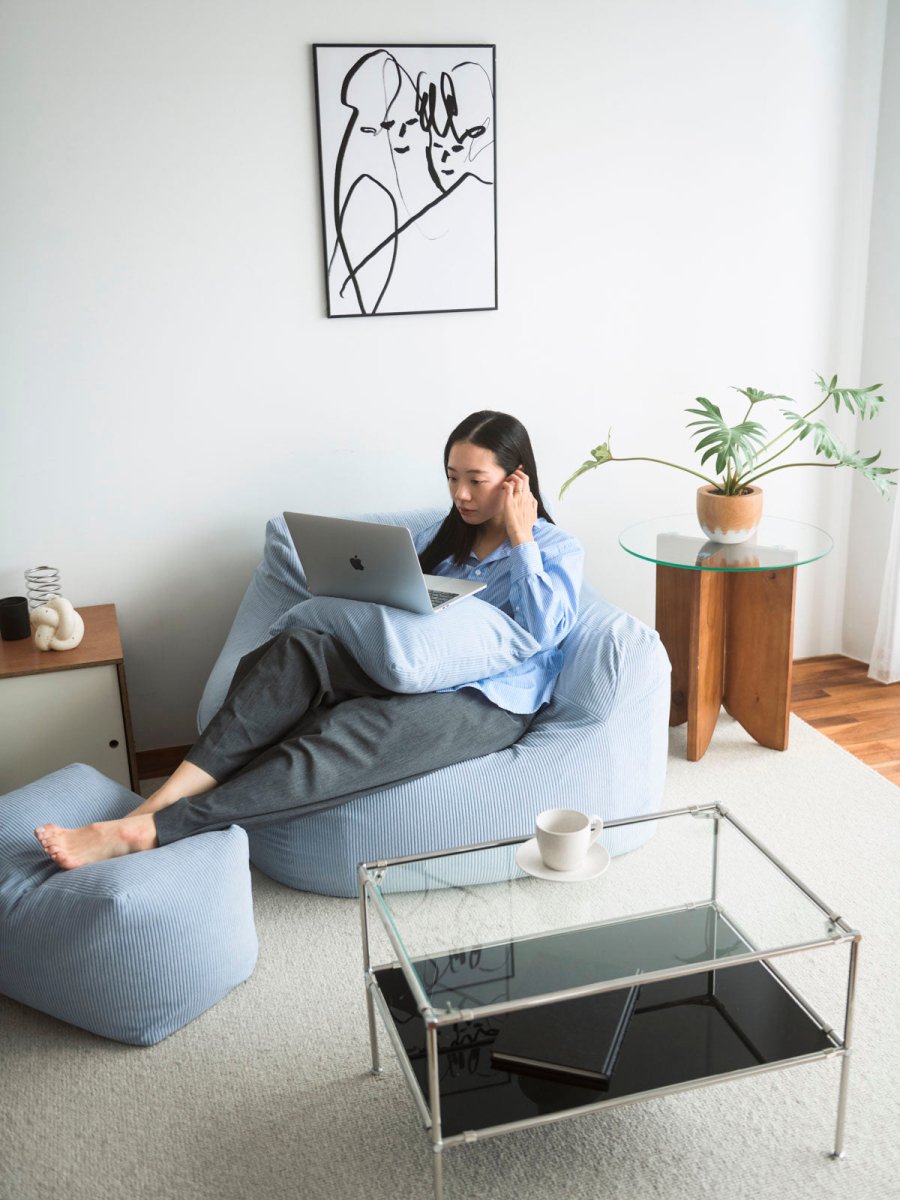 OR - 9106 - LOOSY - HUGME ビーズオットマン Powder Blue