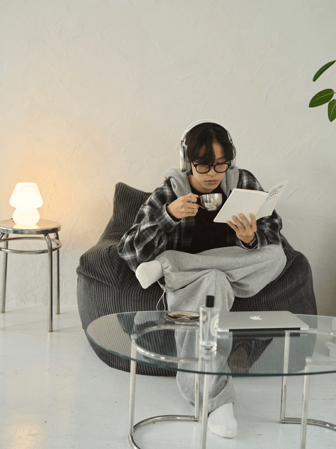Loosy HUGME 1人掛けビーズソファ CHARCOAL LOOSY 1人掛けビーズソファ Charcoal|1人用ソファ おしゃれ