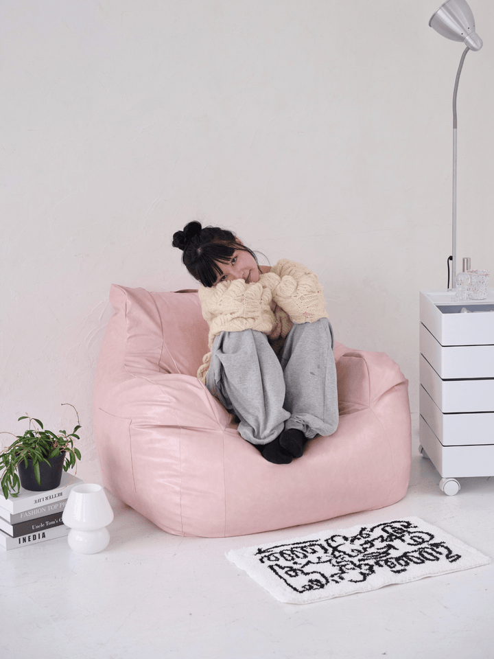 HUGME 1人掛けビーズソファ Glossy Pink｜1人用ソファ おしゃれ