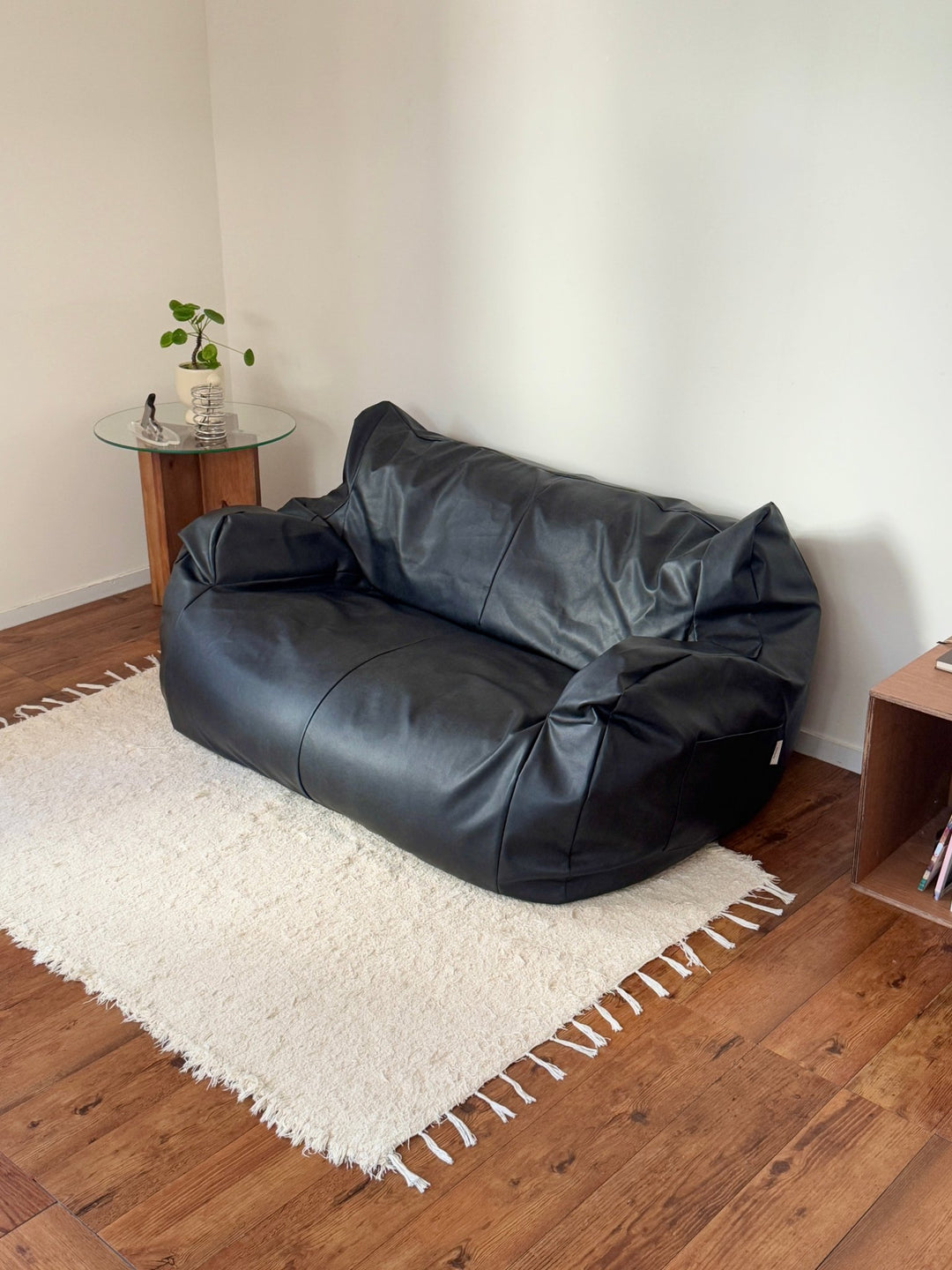 LOOSY ルージー 黒皮 ソファ マットブラック