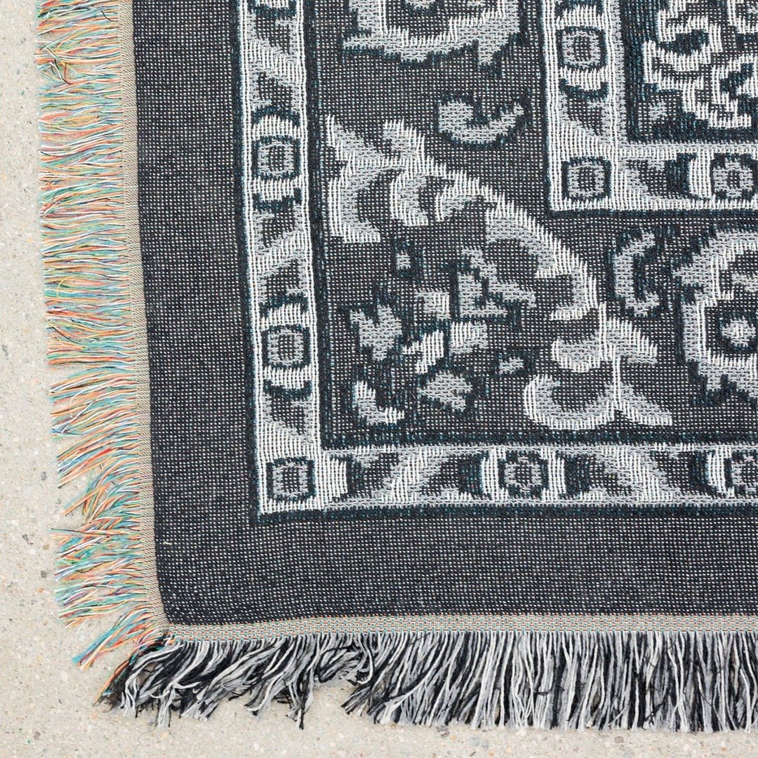 BR-10484-MERRY FRIDAY-MERRY FRIDAY ブランケット｜Persian Gray
