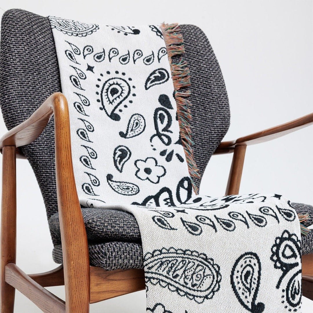 BR-10487-MERRY FRIDAY-MERRY FRIDAY ブランケット｜Paisley White
