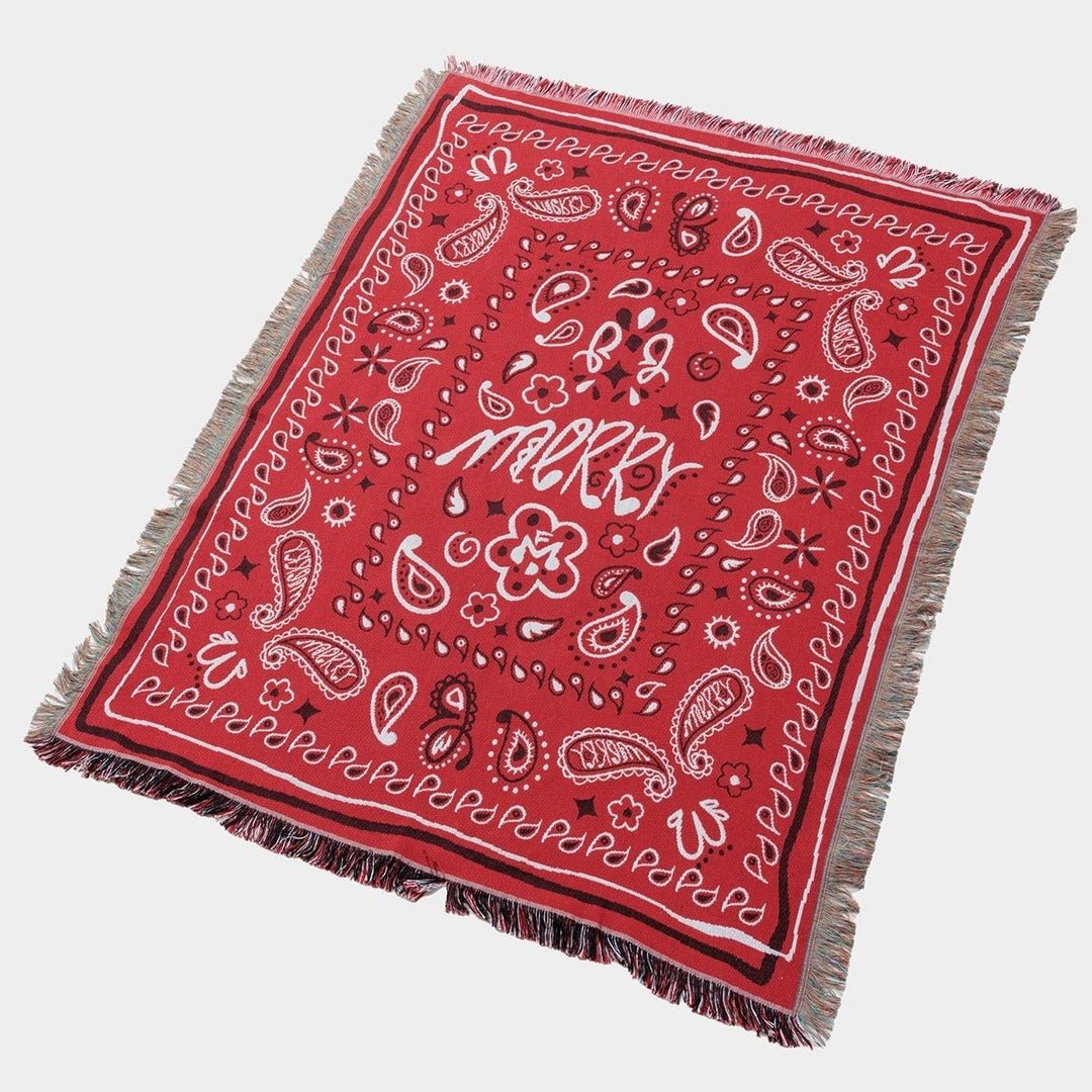 BR-10488-MERRY FRIDAY-MERRY FRIDAY ブランケット｜Paisley Red