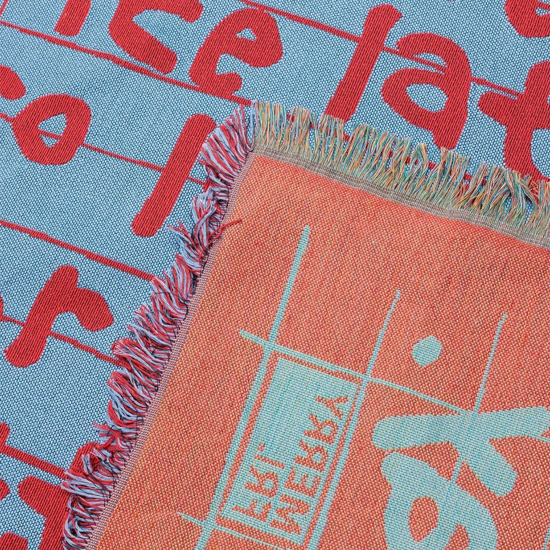 BR-10494-MERRY FRIDAY-MERRY FRIDAY ブランケット｜Typo II Blue