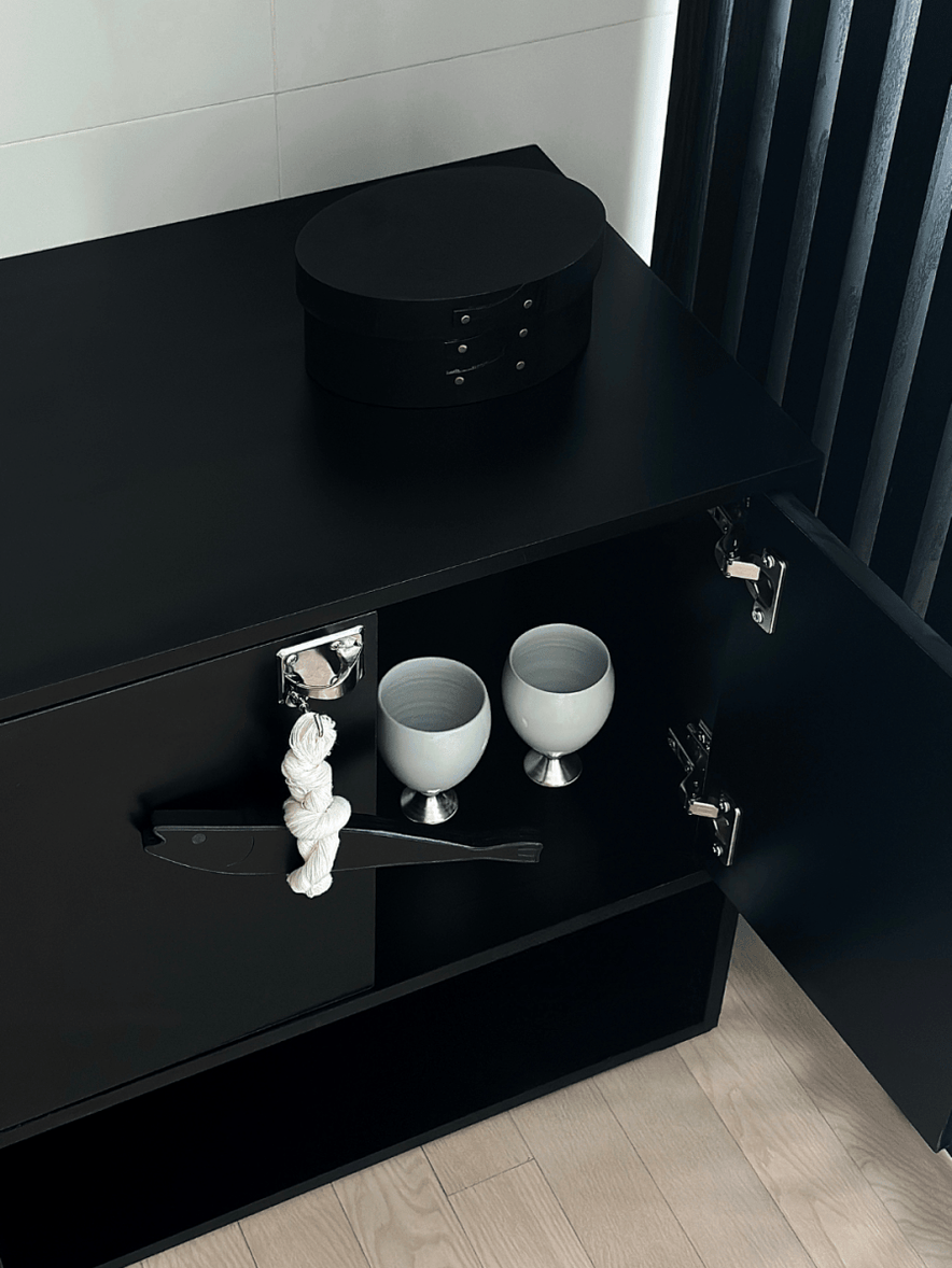 BR - 9627 - vamir - O'gre｜ブラックシードダブルドアキャビネット