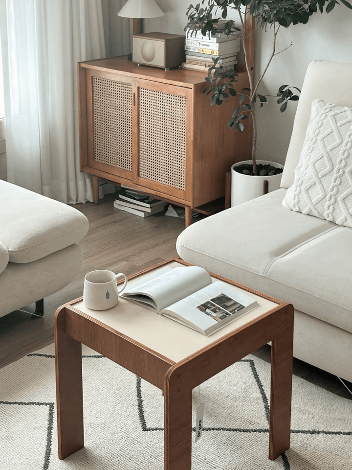 O'gre｜キューブブレッドサイドテーブル – Little Rooms