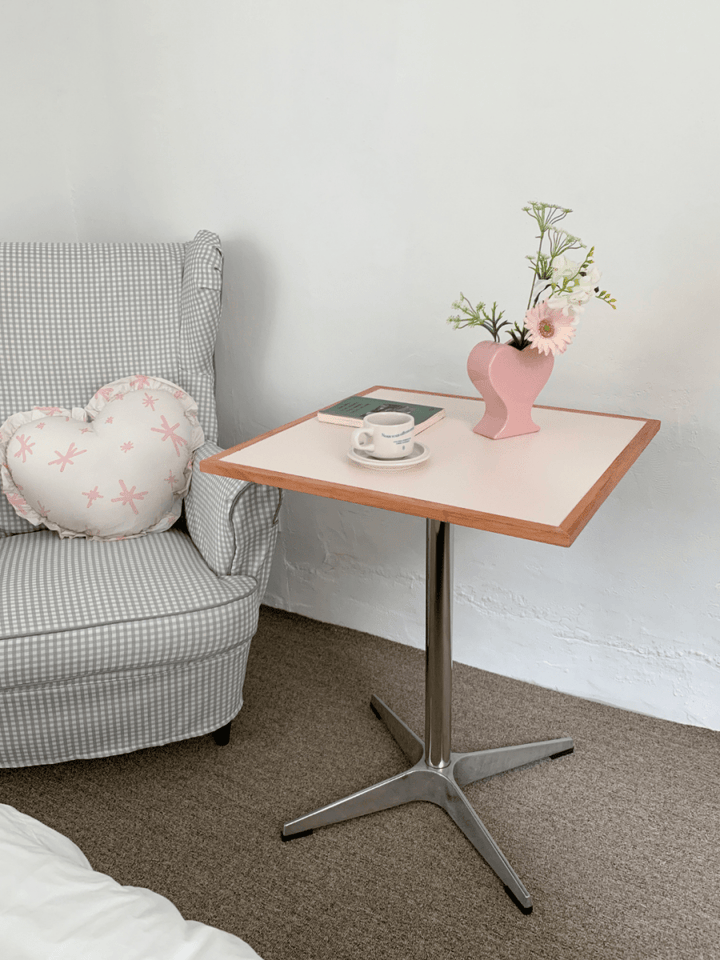 flower　ogre vamir カフェテーブル flower ogre vamir カフェテーブル flower ogre vamir カフェテーブル