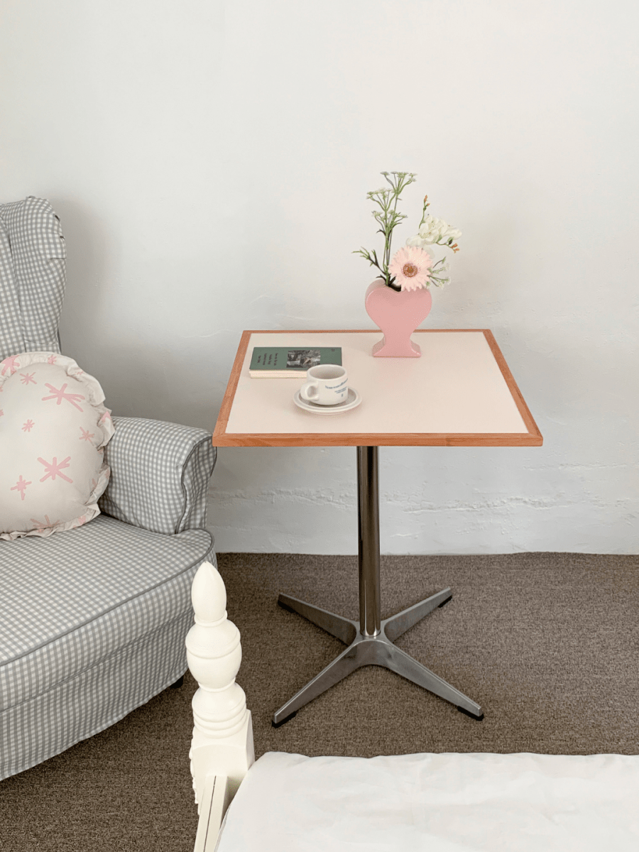 ダイニングテーブル・カフェテーブルの通販｜Little Rooms