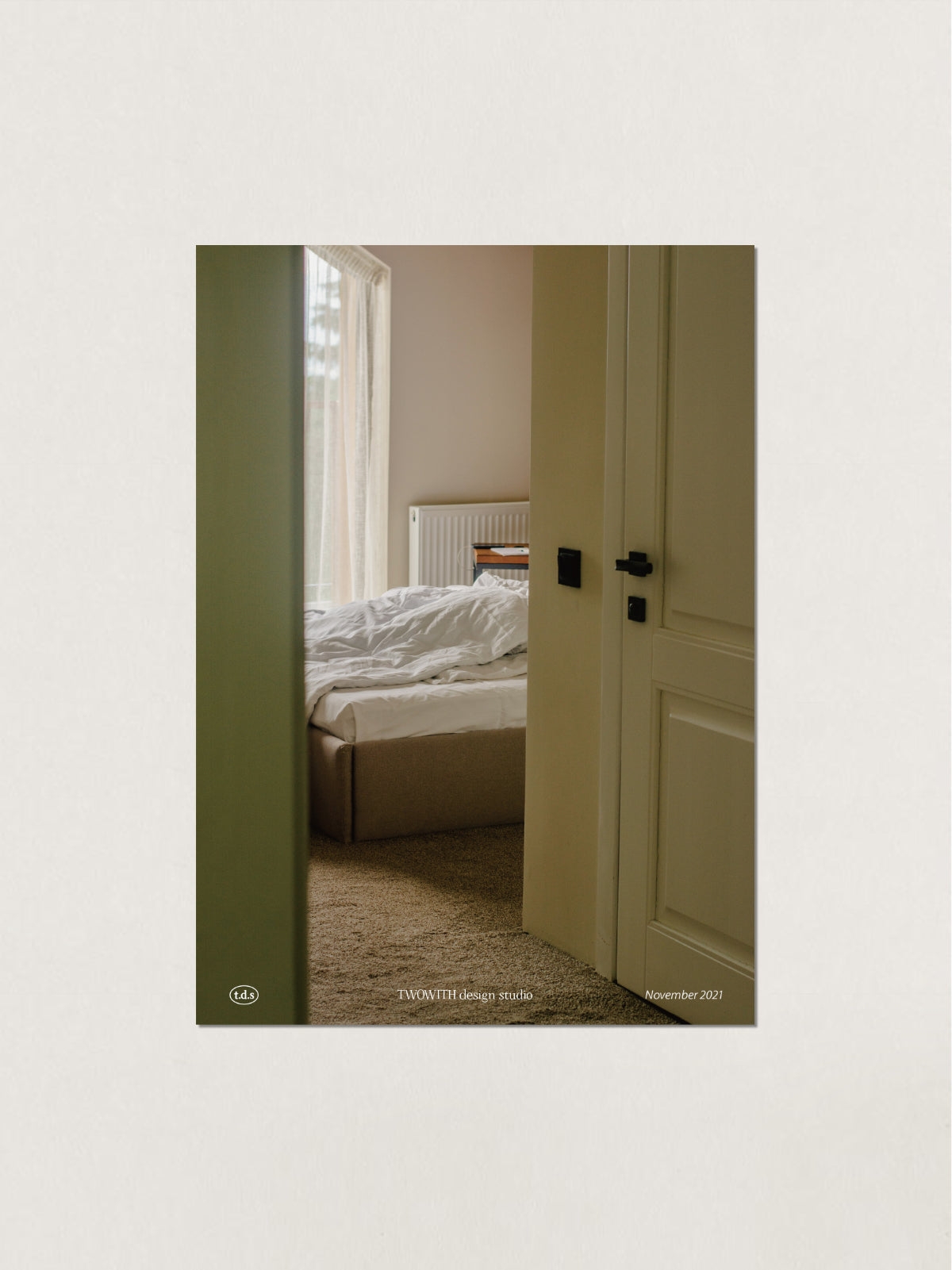 BR-3335-t.d.s-t.d.s ポスター｜room number 201