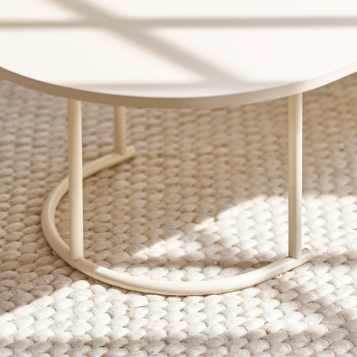 BR-3586-Roomnhome-Roomnhome｜Pond リビングローテーブル