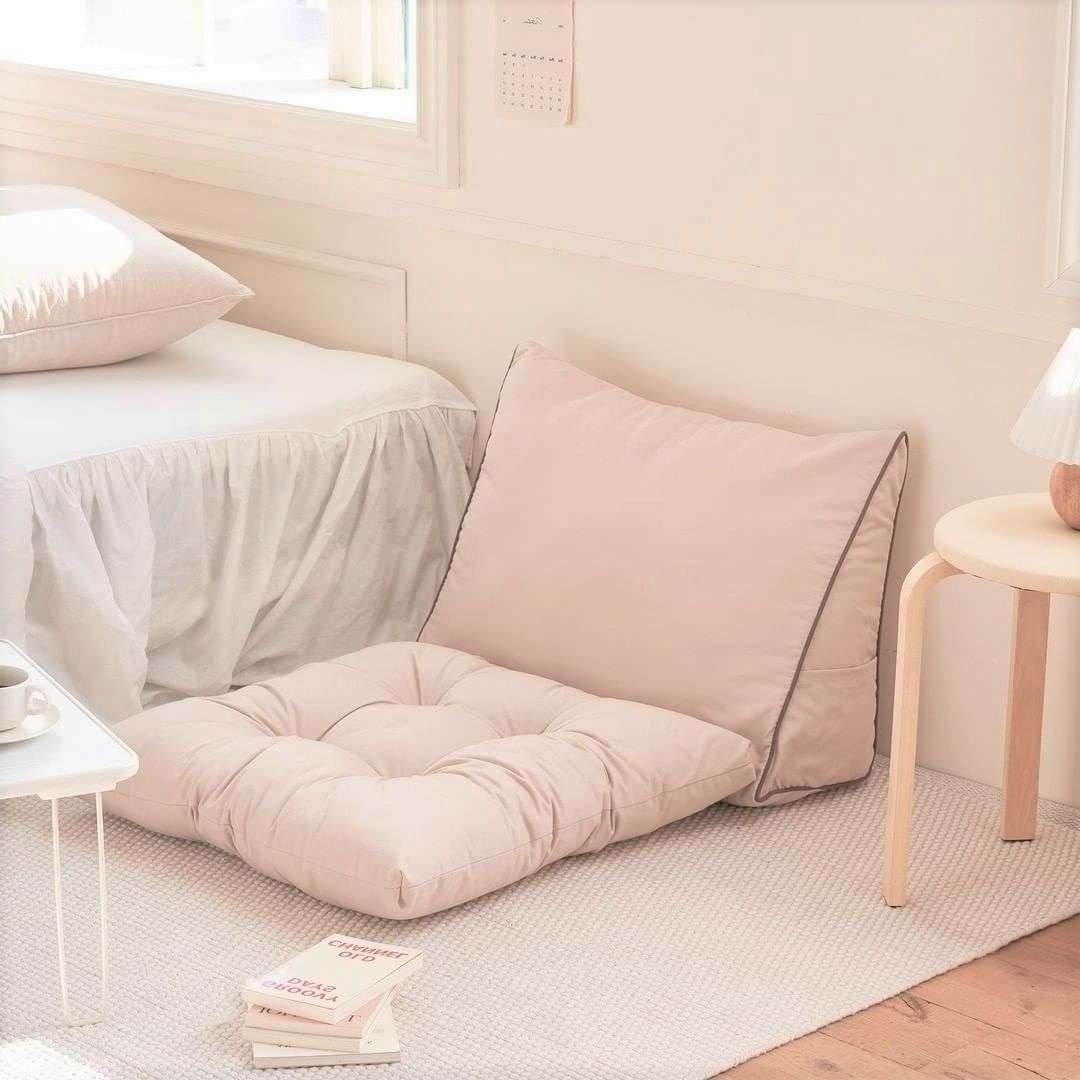 BR-2692-Roomnhome-Roomnhome｜Mono 三角背もたれクッション