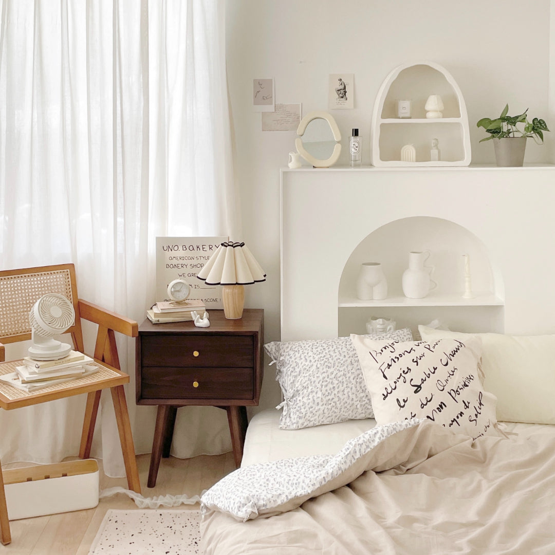 ホワイトアーチウォールラック｜韓国インテリア 香水 – Little Rooms