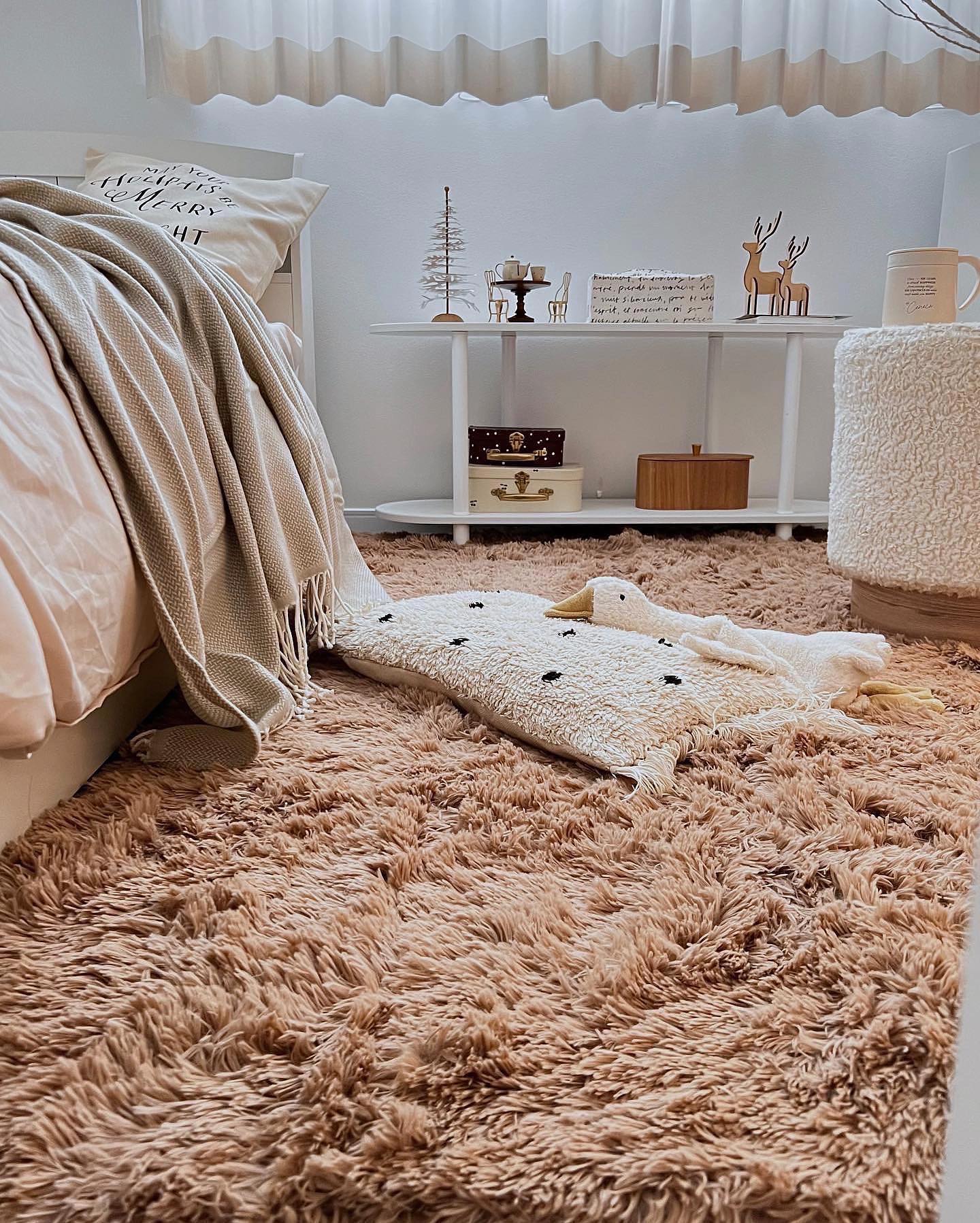 BR-2772-Little Rooms select-puppy 洗えるシャギーラグ