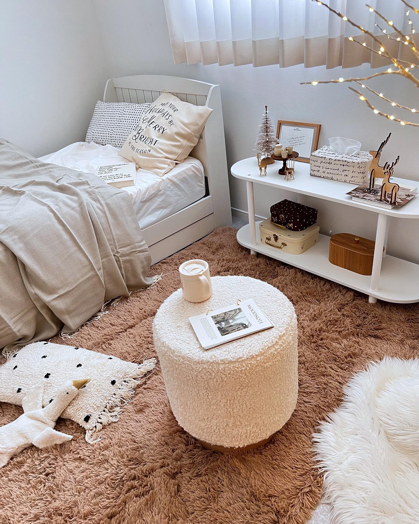 BR-2772-Little Rooms select-puppy 洗えるシャギーラグ