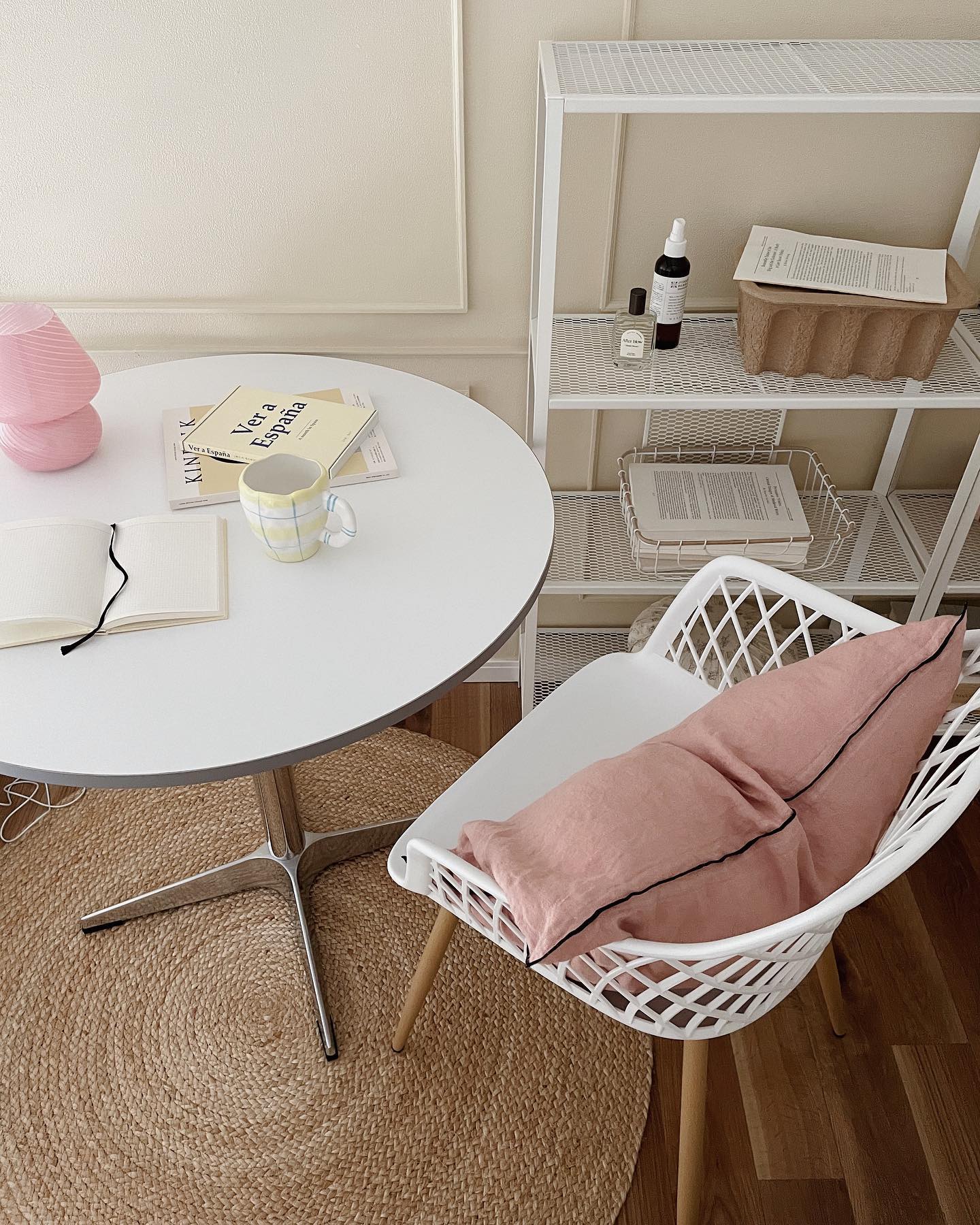 BR-3136-Roomnhome-Roomnhome｜セントラルダイニングテーブル