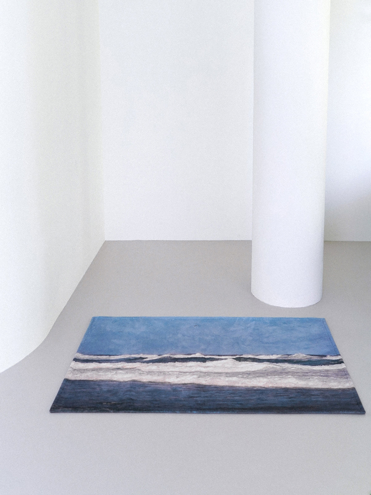 BR-3782-sleeptight.object-sleeptight.object ラグ｜blue bada rug
