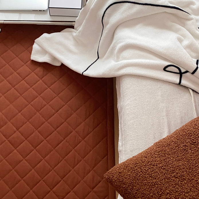 OR-1487-Little Rooms-ふわっと軽やかキルトラグ air rug -chic color-