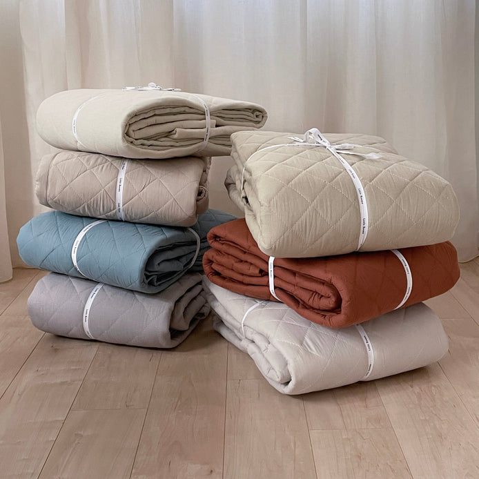 ふわっと軽やかキルトラグ air rug -chic color-