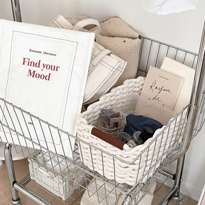 バスケット付きシルバーハンガーラック｜収納 おしゃれ – Little Rooms