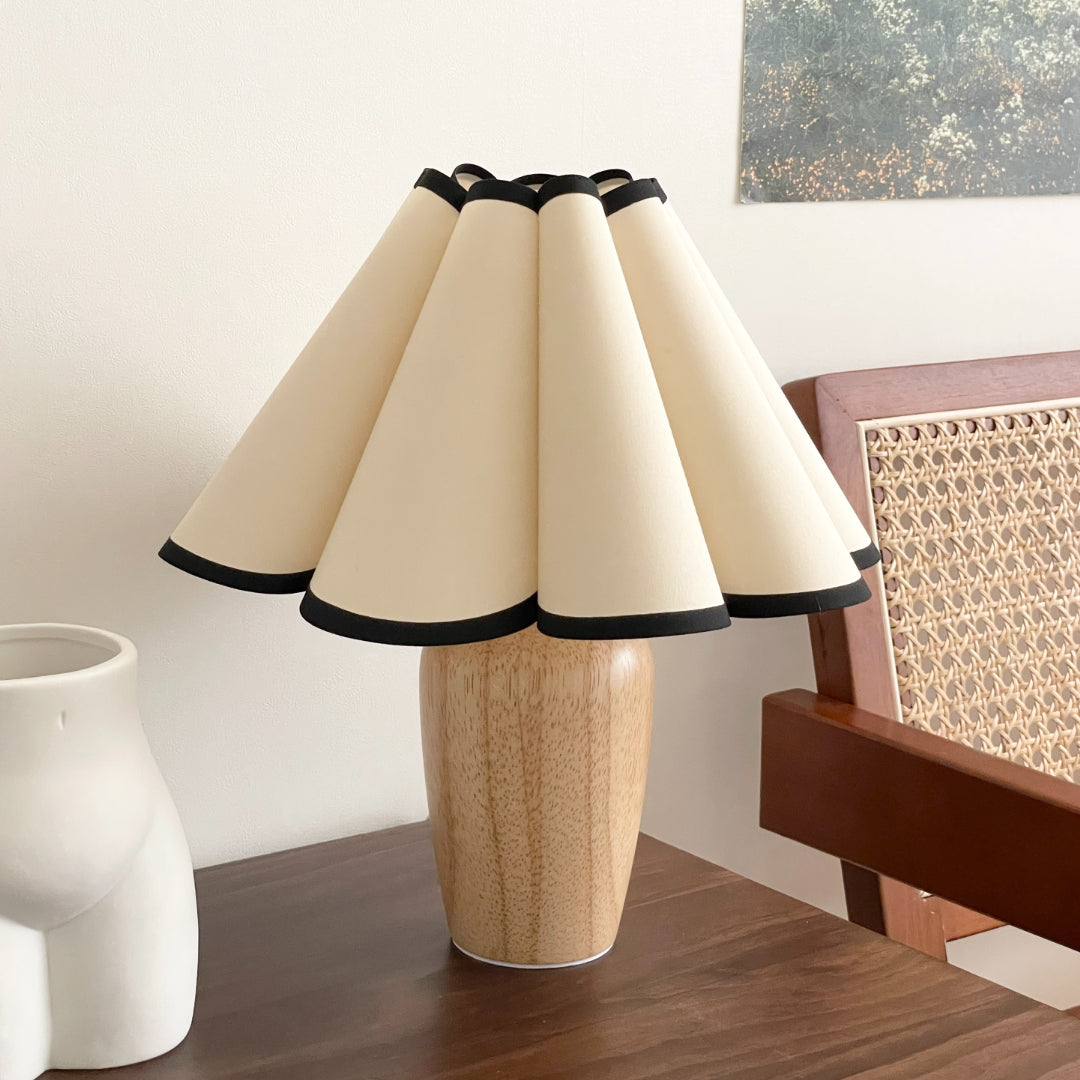 flame 木製プリーツシェードテーブルランプ プリーツシェードテーブルランプ flame 木製プリーツシェードテーブル