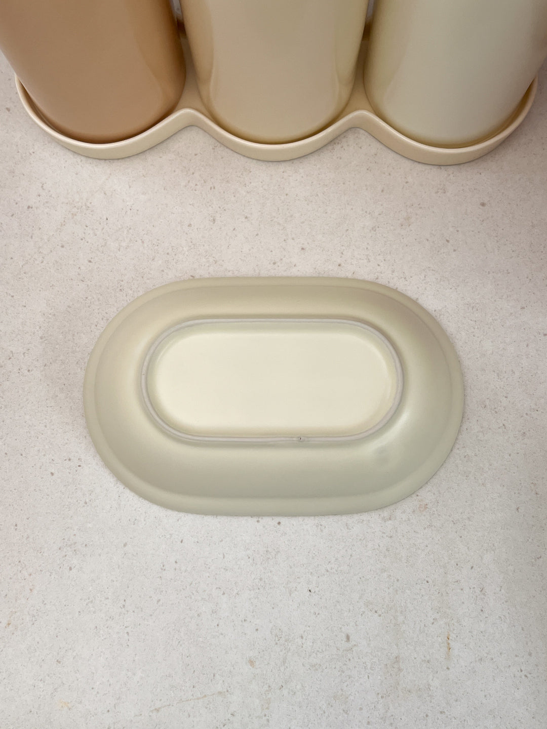 アナログスケール クリーム色 大皿付き RE579S | からくり・アミューズ | セイコーウオッチ株式会社