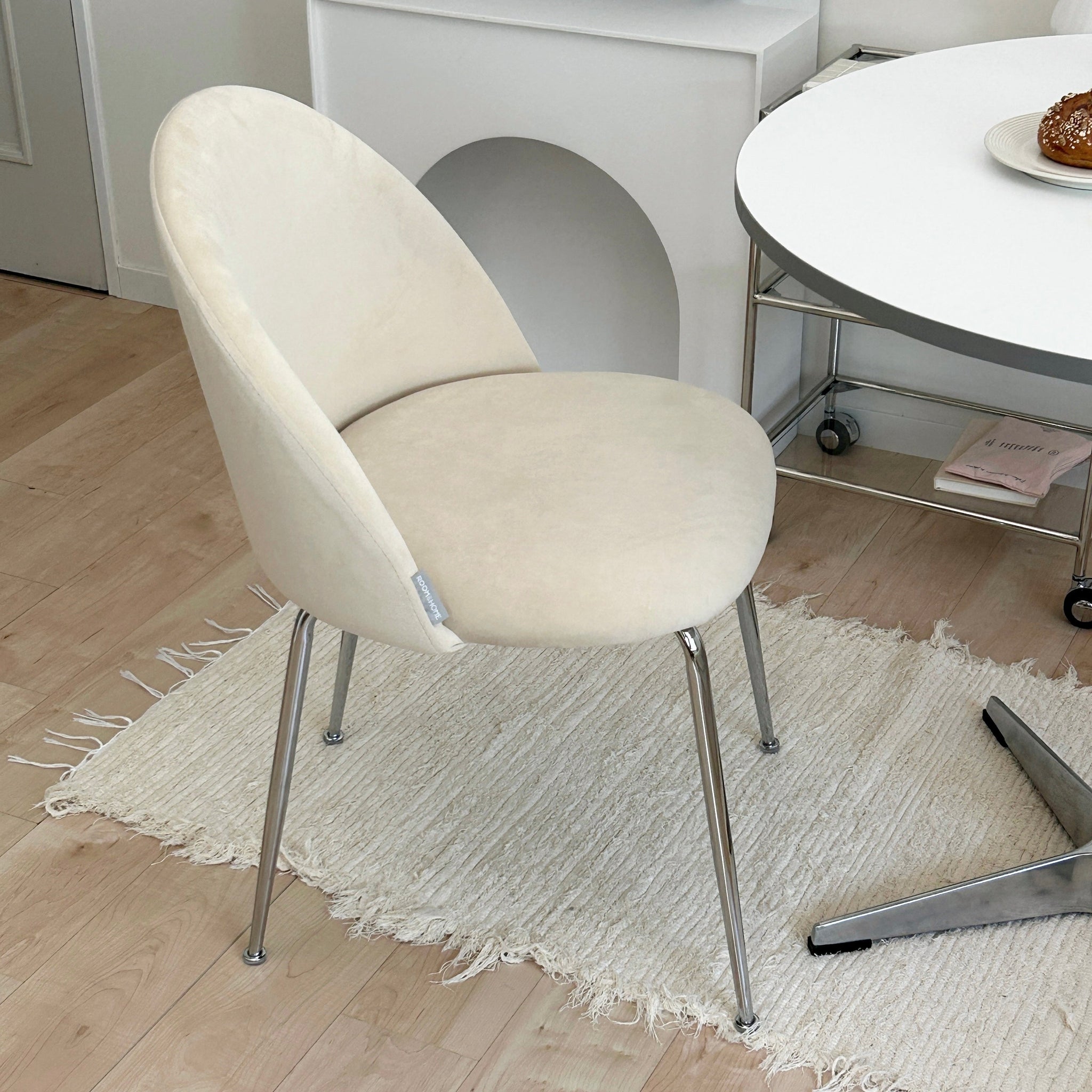 BR-3137-Roomnhome-Roomnhome｜ベルベットダイニングチェア