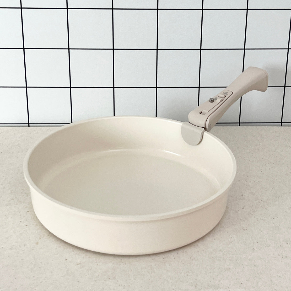 Roomnhome｜取っ手が取れる鍋・フライパン5点セット IH対応