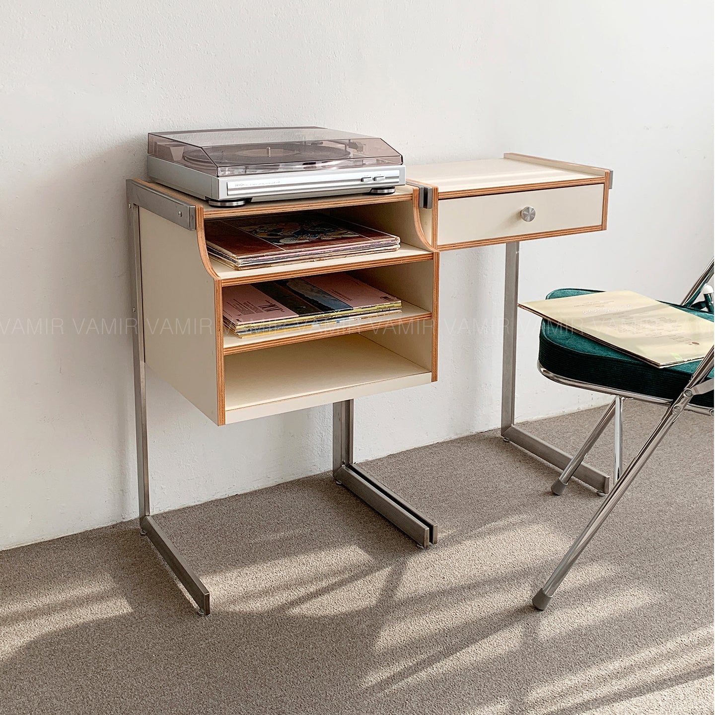 BR-2739-vamir-vamir サイドテーブル｜Morena LP side table （Vinyl）