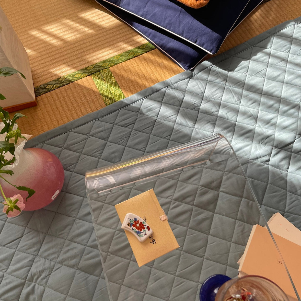 Little Rooms-ふわっと軽やかキルトラグ air rug -chic color-
