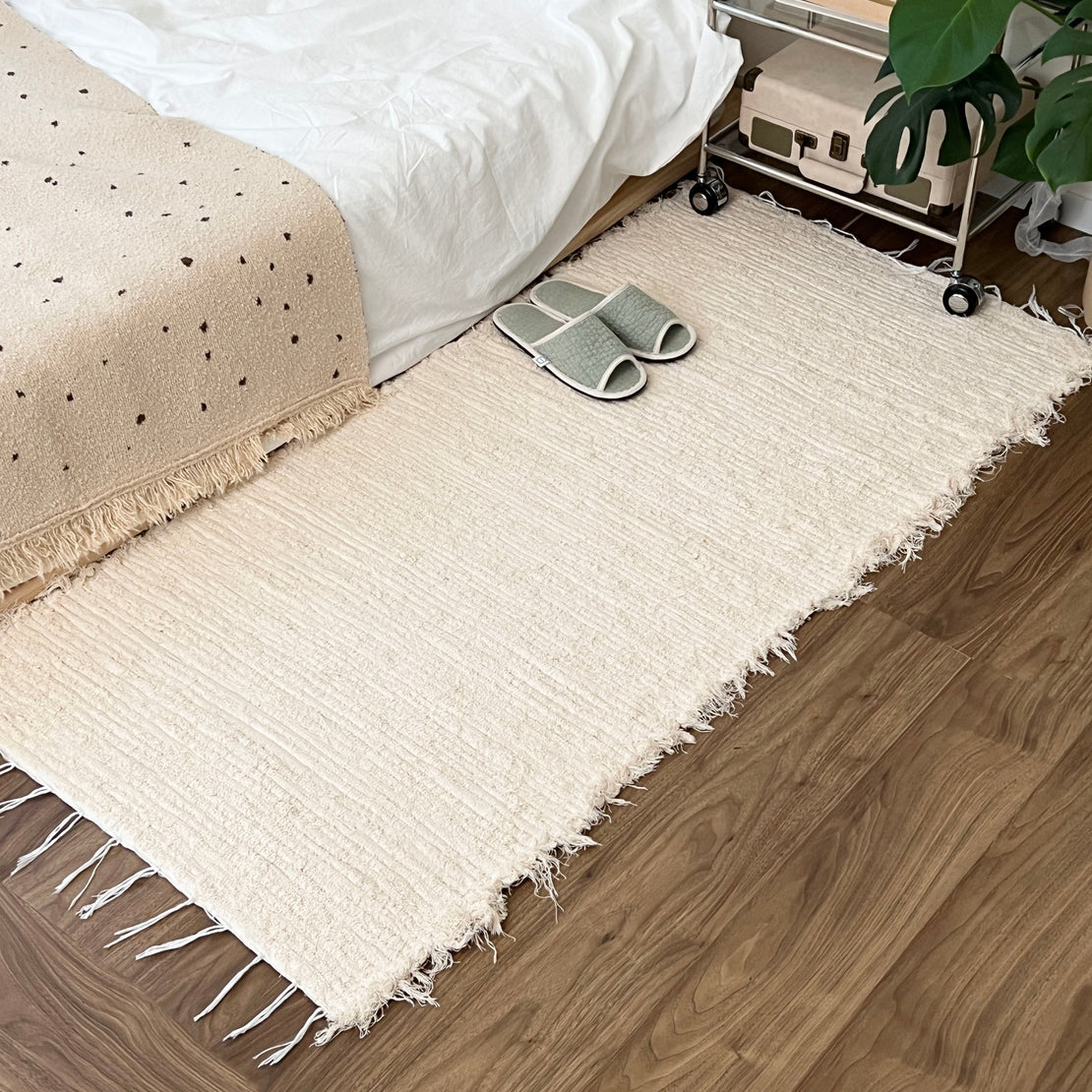 BR-2820-Little Rooms select-Handmade cotton rug｜textured